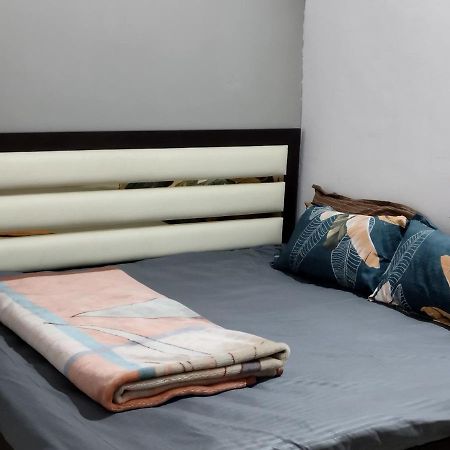 Kalpeshwar Homestay 乌贾因 外观 照片